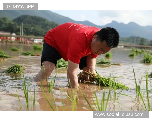 蒙国民足球俱乐部奋勇争先助力国家足球事业蓬勃发展